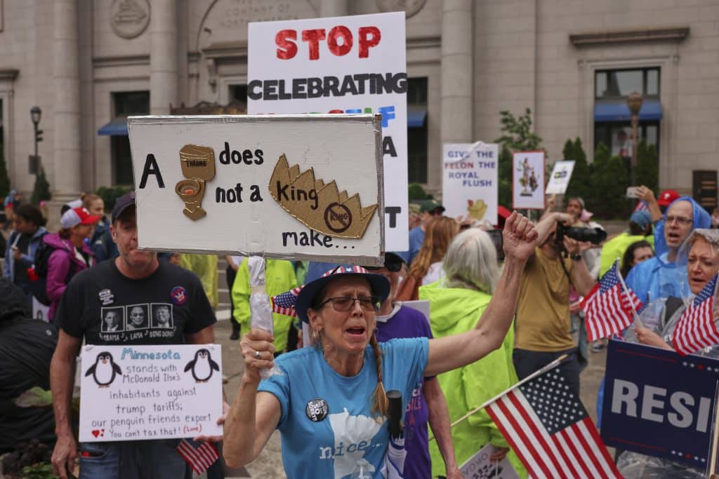 AP No Kings 6 - Bucks County Beacon - Photos of Anti-Trump 'No Kings' Demonstrations Across the US